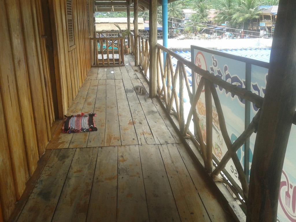 Sea House Guest House Kaoh Touch Buitenkant foto
